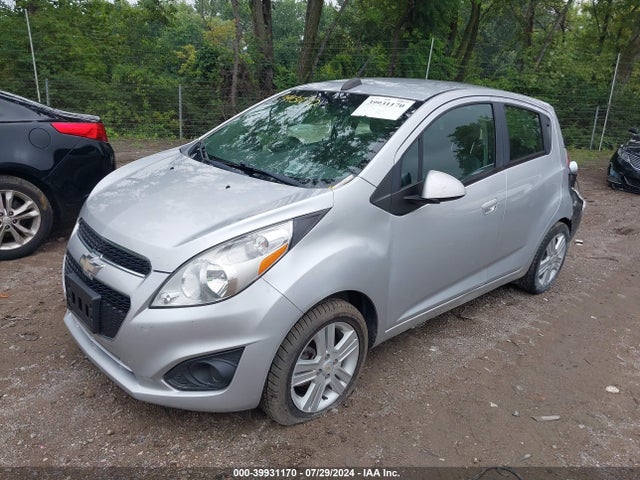 Chevrolet Spark 1lt Cvt 2015 KL8CD6S94FC719817 Image 2