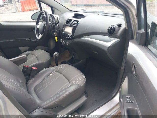 Chevrolet Spark 1lt Cvt 2015 KL8CD6S94FC719817 Image 5
