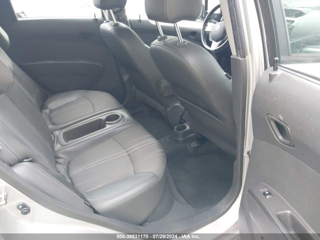 Chevrolet Spark 1lt Cvt 2015 KL8CD6S94FC719817 Image 8
