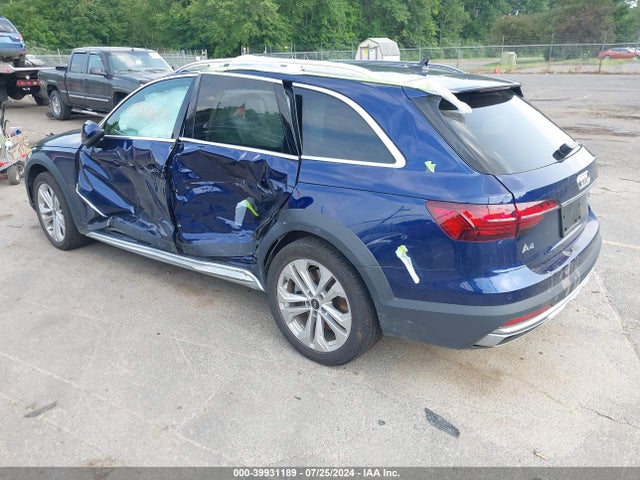 2022 AUDI A4 ALLROAD WA17AAF46NA004125 Photo 2