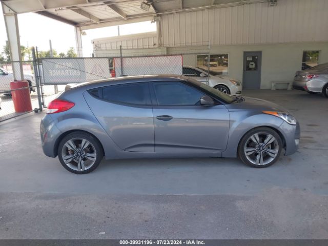 KMHTC6AD0GU299142 Hyundai Veloster