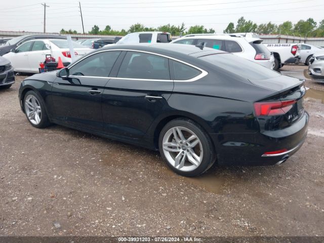 WAUBNCF54KA095803 Audi A5 45 Premium