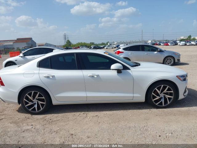 7JR102FK8LG054667 Volvo S60 T5 Momentum