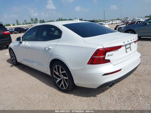 7JR102FK8LG054667 Volvo S60 T5 Momentum