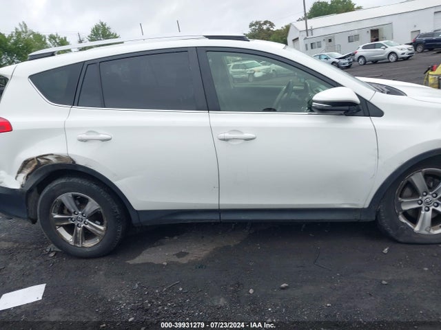 Toyota Rav4 Xle 2015 JTMRFREV9FJ041857 Image 13