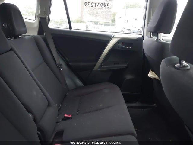 Toyota Rav4 Xle 2015 JTMRFREV9FJ041857 Image 8