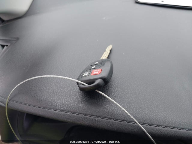Toyota COROLLA LE 2019 2T1BURHE2KC181161 Image 11