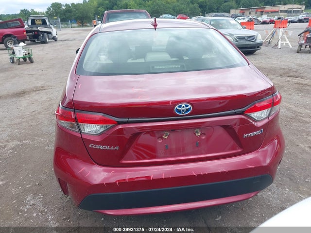 Toyota Corolla Hybrid Le 2022 JTDEAMDE3NJ038386 Image 16