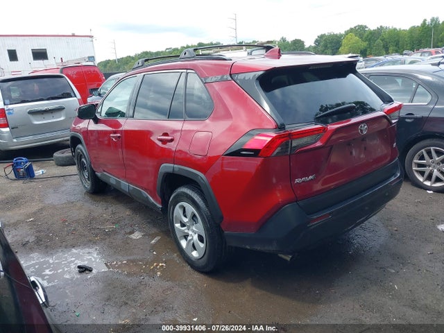 Toyota RAV4 LE 2019 2T3K1RFV7KC021876 Image 3