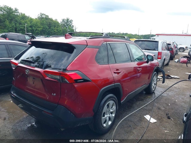 Toyota RAV4 LE 2019 2T3K1RFV7KC021876 Image 4