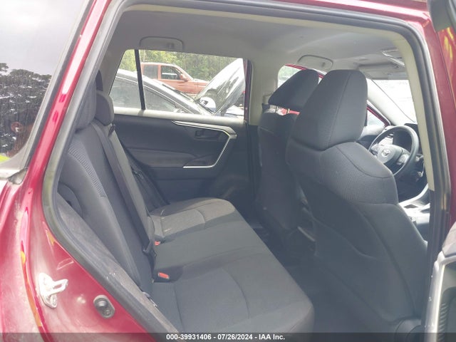 Toyota RAV4 LE 2019 2T3K1RFV7KC021876 Image 8