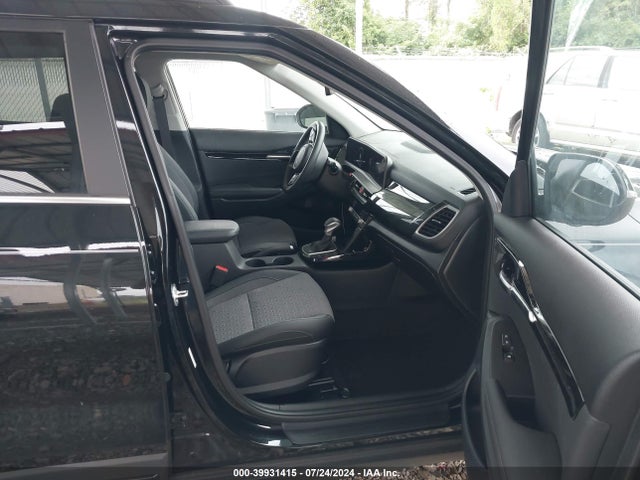 KIA Seltos X-line 2024 KNDEUCA78R7555502 Image 5