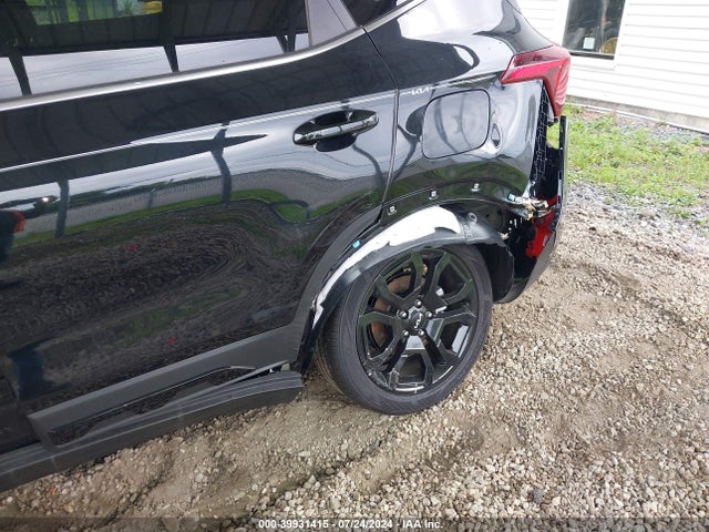 KIA Seltos X-line 2024 KNDEUCA78R7555502 Image 6