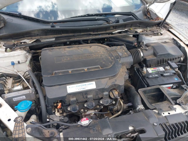 Honda Accord Touring 2014 1HGCR3F93EA013564 Image 10