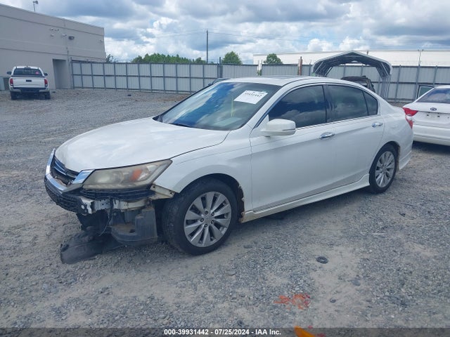 Honda Accord Touring 2014 1HGCR3F93EA013564 Image 2