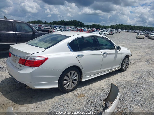 Honda Accord Touring 2014 1HGCR3F93EA013564 Image 4