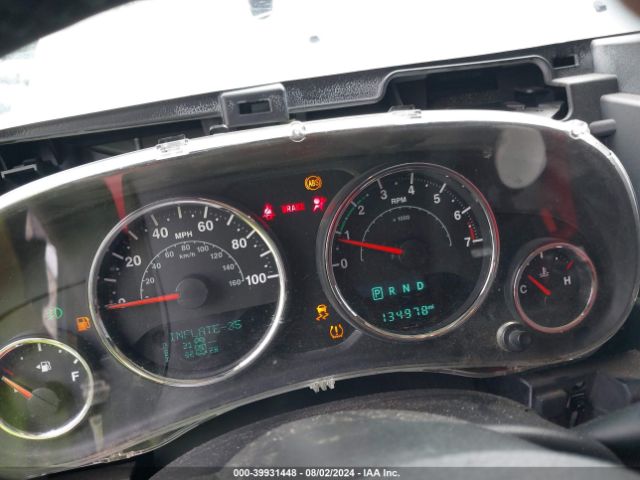 1C4BJWEG9FL578135 Jeep Wrangler Unlimited Sahara
