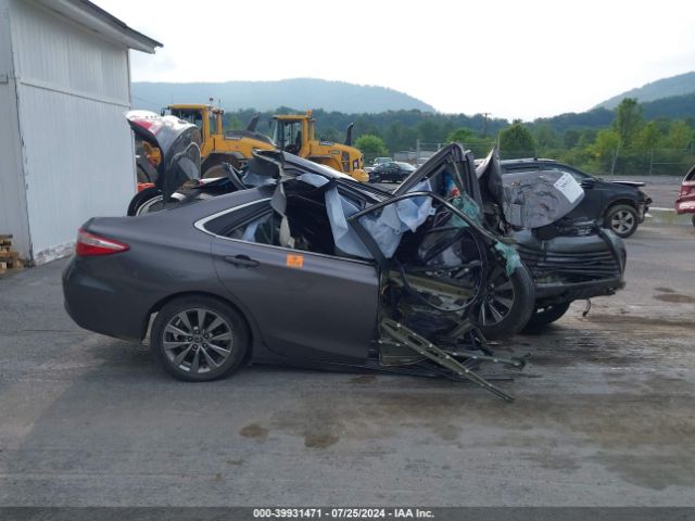4T1BD1FK4GU182800 Toyota Camry Hybrid Xle