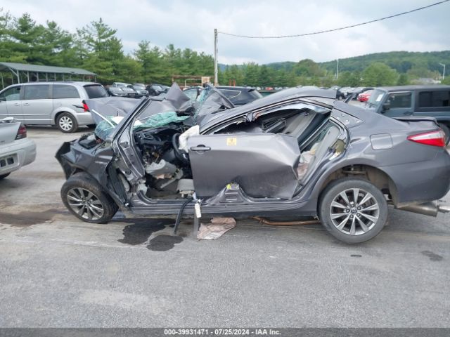 4T1BD1FK4GU182800 Toyota Camry Hybrid Xle