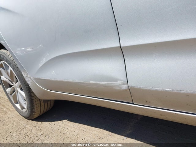 Chevrolet IMPALA LT 2019 2G11Z5S39K9120072 Image 18