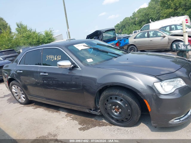 2C3CCAKGXHH580289 Chrysler 300c Awd
