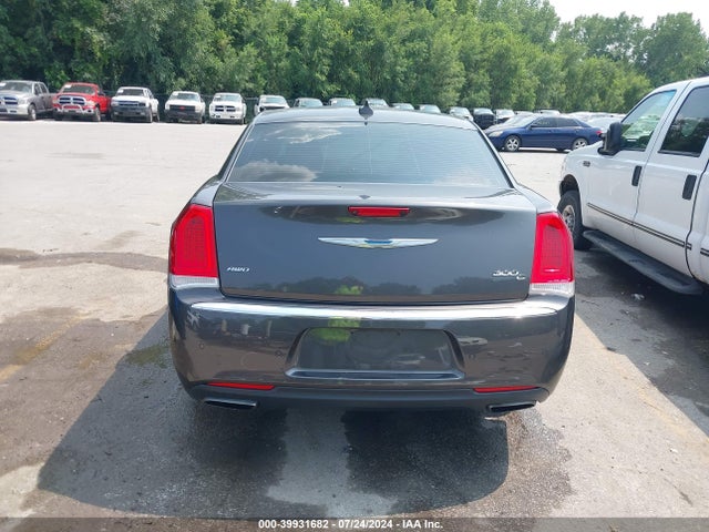 2C3CCAKGXHH580289 Chrysler 300c Awd