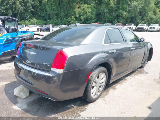 2C3CCAKGXHH580289 Chrysler 300c Awd