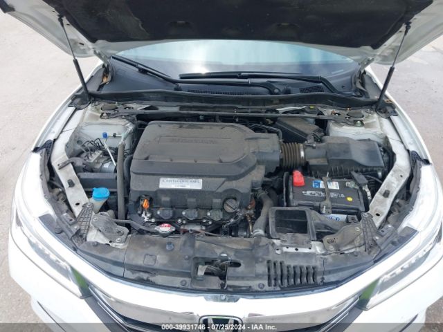 1HGCR3F95GA013309 Honda Accord Touring