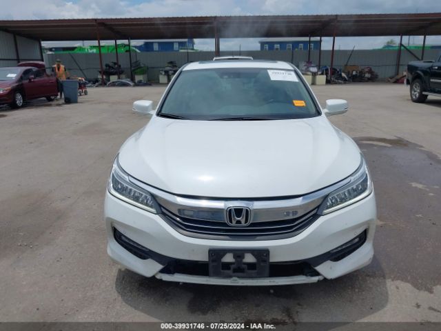 1HGCR3F95GA013309 Honda Accord Touring
