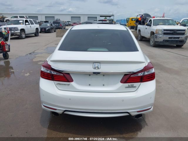 1HGCR3F95GA013309 Honda Accord Touring
