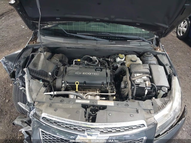 1G1PA5SHXE7476520 Chevrolet Cruze Ls Auto