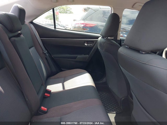 Toyota COROLLA LE 2018 5YFBURHE5JP851736 Image 8