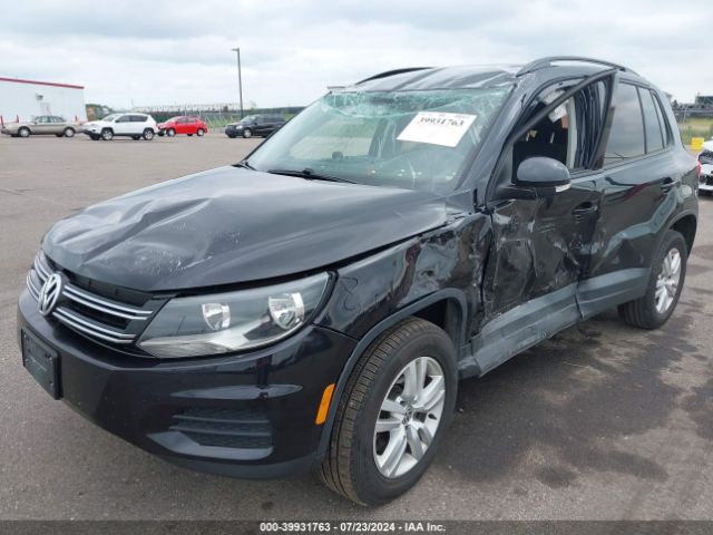 WVGBV7AX7FW602362 Volkswagen TIGUAN S