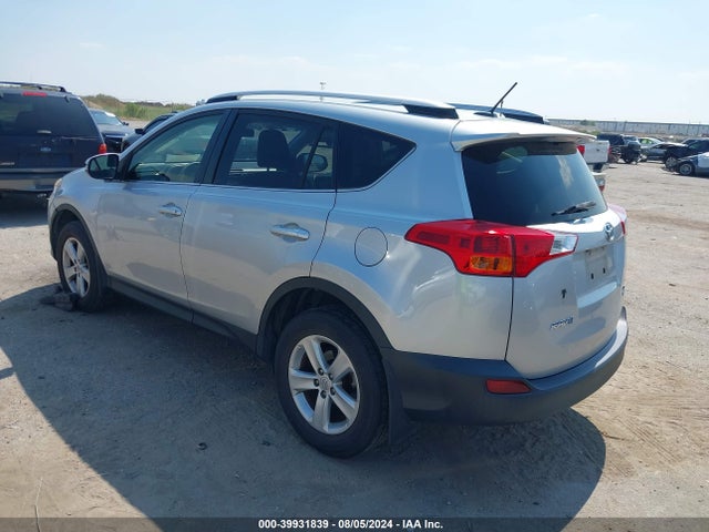 Toyota Rav4 Xle 2014 JTMRFREV1ED057693 Image 3