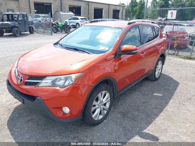 JTMDFREV3FJ037037 Toyota Rav4 Limited