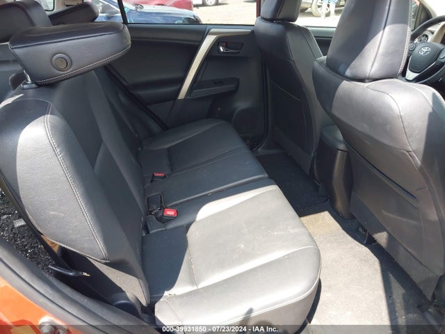 JTMDFREV3FJ037037 Toyota Rav4 Limited