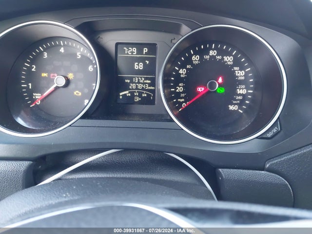 3VW2K7AJ7FM212285 Volkswagen Jetta 2.0l S