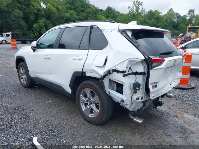 Toyota Rav4 Xle 2022 2T3P1RFV9NW322514 Image 3