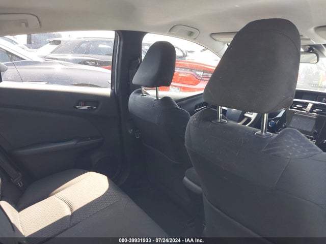 Toyota Prius Two Eco 2017 JTDKARFU3H3536164 Image 8