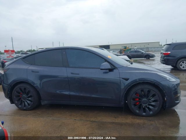 7SAYGDEF5NF324401 Tesla Model Y Performance Dual Motor All-wheel Drive