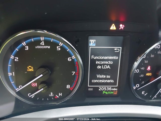 2T3YFREV3HW390660 Toyota Rav4 Platinum
