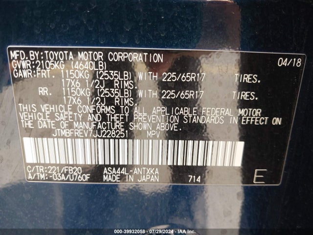 Toyota RAV4 LE 2018 JTMBFREV7JJ228251 Image 9
