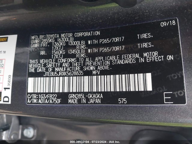 Toyota 4RUNNER SR5 2019 JTEBU5JRXK5628835 Image 9