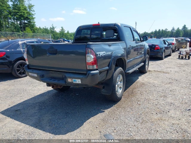 Toyota Tacoma Base V6 2015 3TMLU4EN5FM193149 Image 4