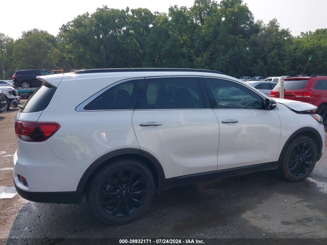 KIA Sorento 3.3l S 2019 5XYPG4A52KG609115 Image 13