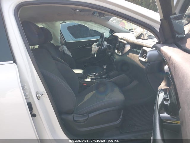 KIA Sorento 3.3l S 2019 5XYPG4A52KG609115 Image 5