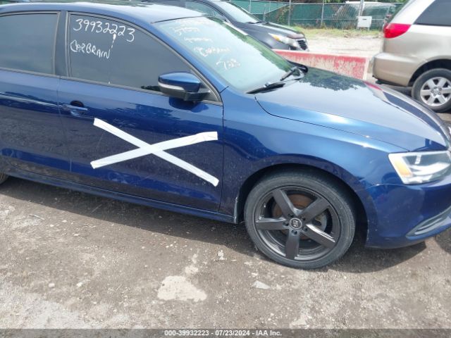 3VWD17AJ2EM416308 Volkswagen Jetta 1.8t Se