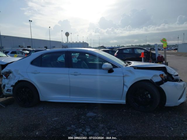 4T1B61HK2JU063965 Toyota CAMRY XSE