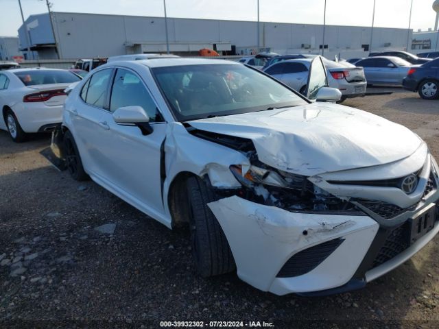 4T1B61HK2JU063965 Toyota CAMRY XSE