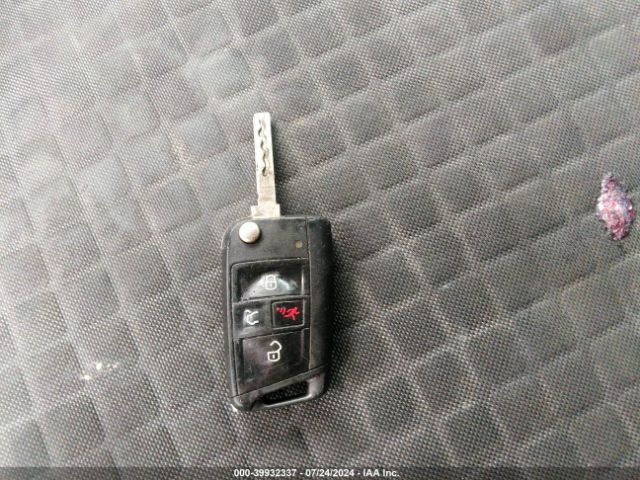 3VV1B7AX6LM055171 Volkswagen Tiguan 2.0t S